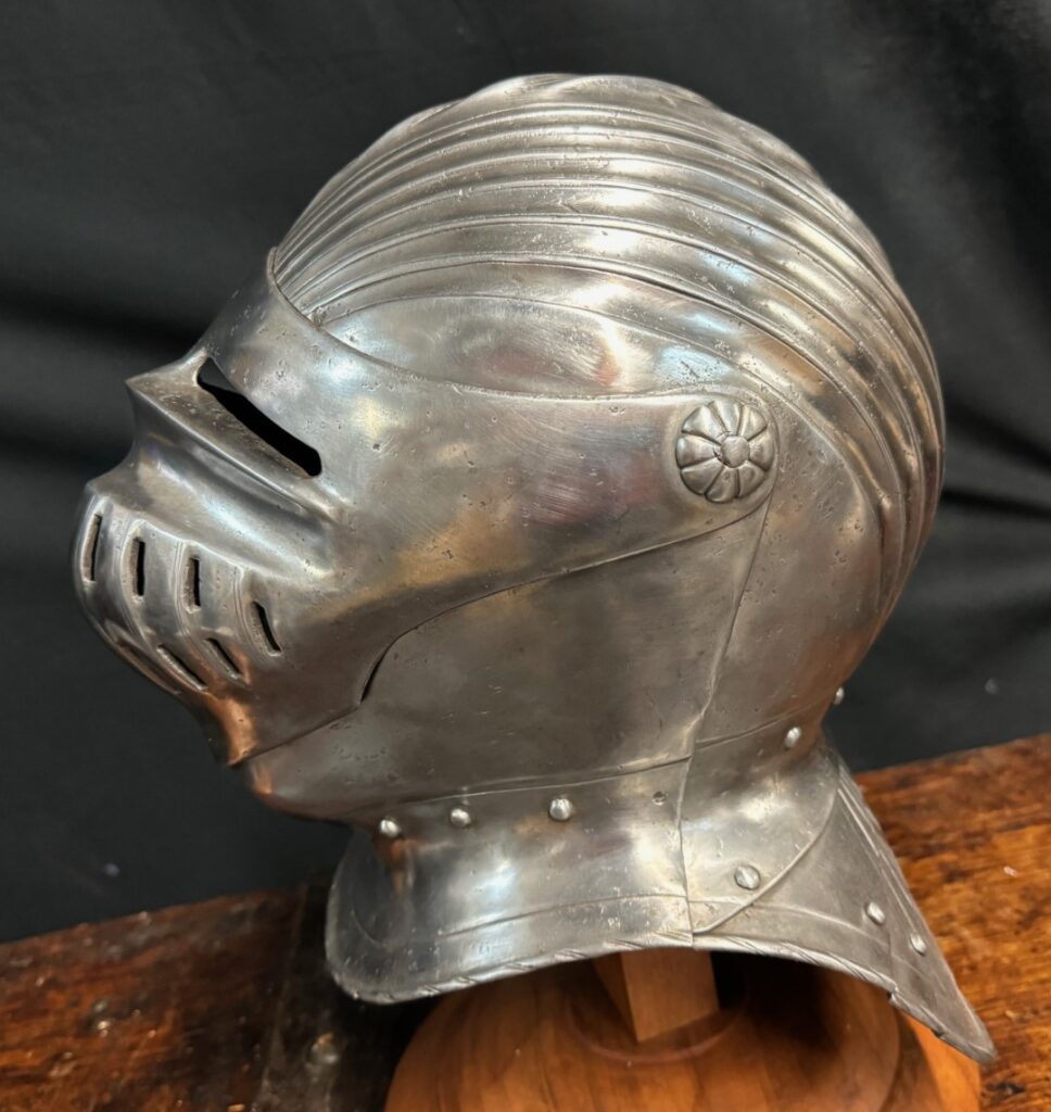 1586 Helmet – Antique Armor